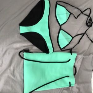 Triangl bikini and bag